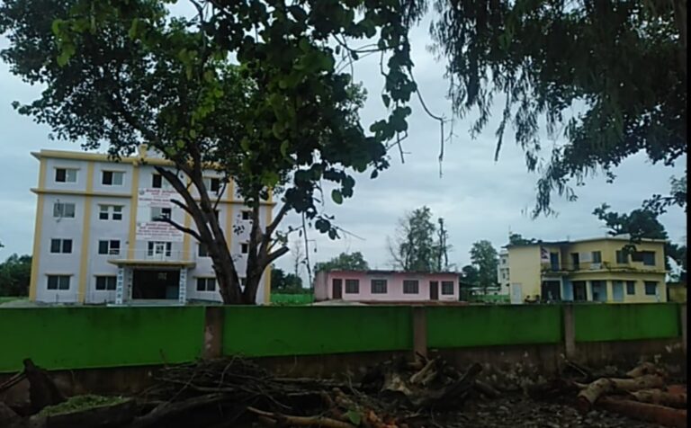 बेलडाँडी खेलमैदान निर्माणका लागि अतिक्रमित ग्रिनबेल्ट खालि गरिदिन अनुरोध